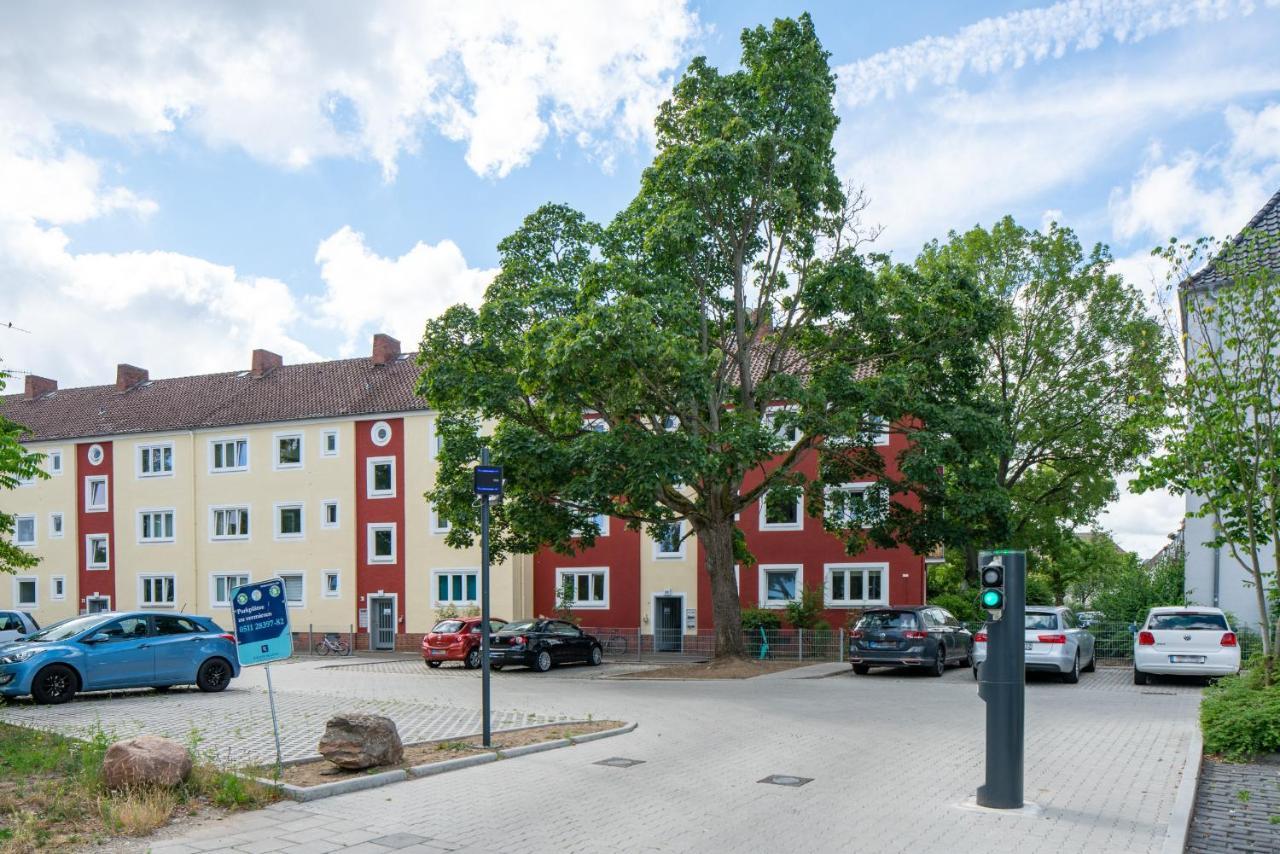 FREE LIVING - Jungle Design, Zentrum, Parkplatz, Küche Wolfsburgo Exterior foto